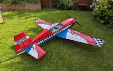 Giant Scale 'Extra 330L' Radio