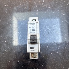 MEM MCB Type C 16 Amp M9