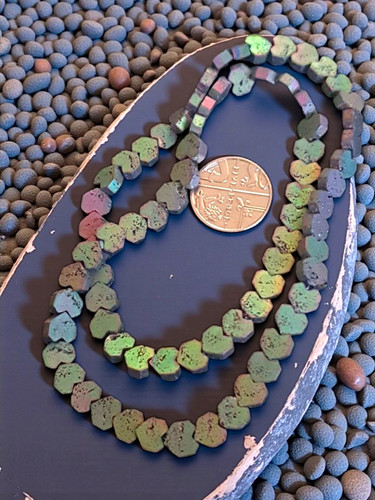 Multicolour beaded necklace - beaded,