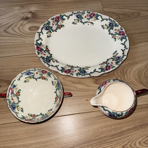 Vintage royal cauldon - royal,