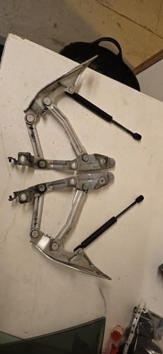 Audi mk2 bonnet hinges left - audi,