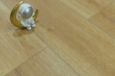 LAYPRO 12mm Classic Oak