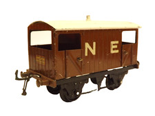 Hornby Trains Tin Plate Goods Brake Van NE Livery (O Gauge) Unboxed