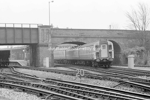 Railway negative vep - negative:, emu