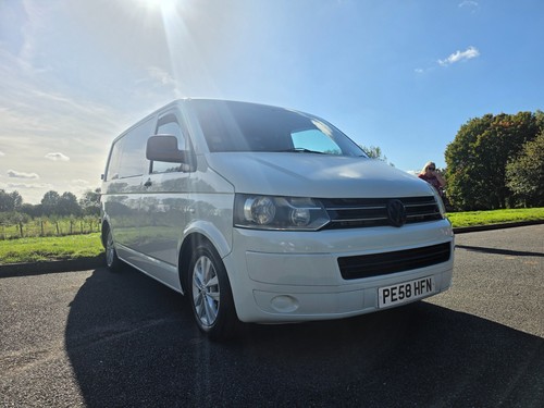 Volkswagen camper van - volkswagen,