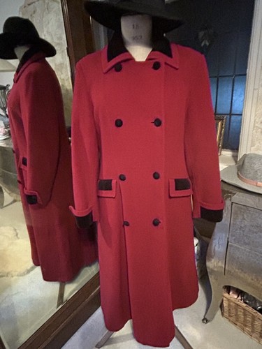 Vintage red wool style - red, black