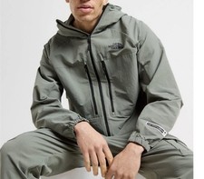 The North Face Trishull Green Jacket Medium 