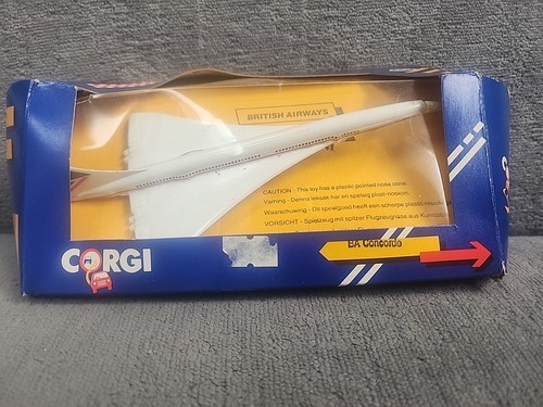 Corgi showcase collection - showcase, ba
