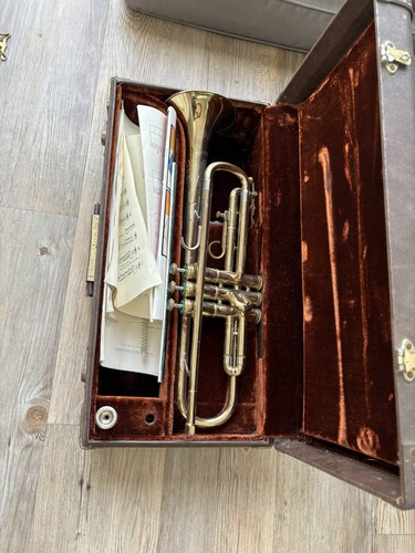 Trumpet olds ambassador - -,