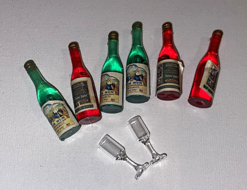 Dolls house miniatures - dolls,