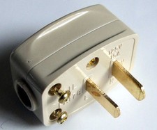 12 VOLT DC 2 PIN 15 AMP PLUG