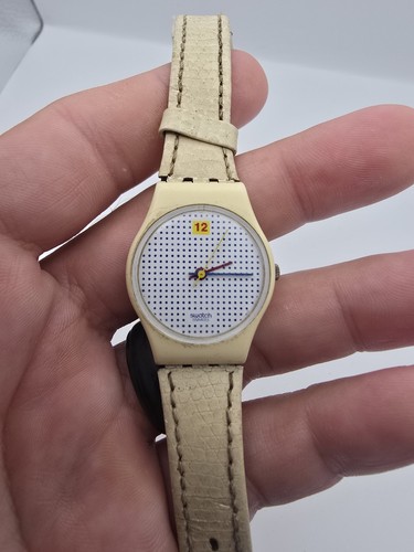 Vintage swatch dotted - vintage,