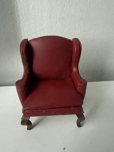 Miniature wing back arm - back,