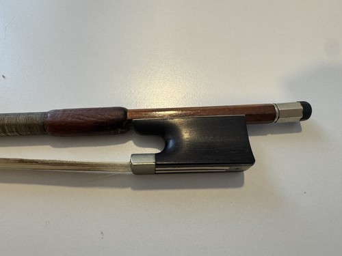 Old viola bow - ,