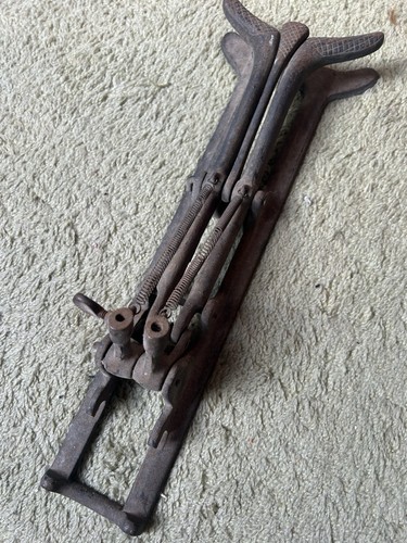 Antique double bass drum pedal - double,