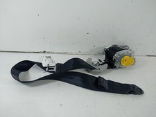 Hyundai i20 seat belt part - seat,
