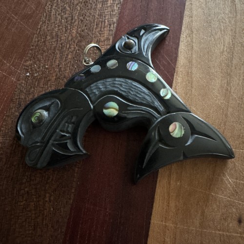 Wonderful haida pendant signed - pendant,