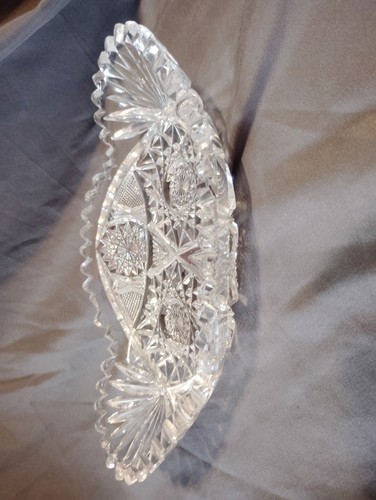 Cut glass oval - oval/oblong, serving