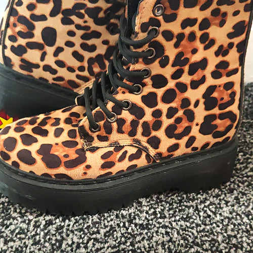 Women leopard print faux - women’s,