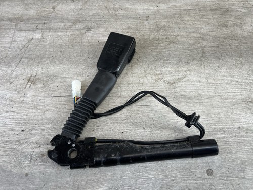 Seat belt tensioner bmw f20 - seat,