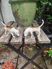 two vintage beswick hunting hounds in excellent condition