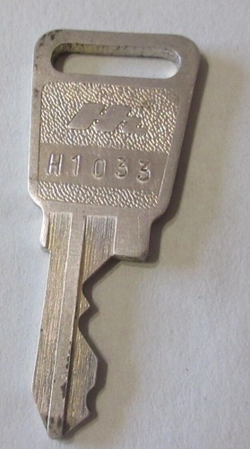 Honda motorcyle moped keys nos - motorcyle,