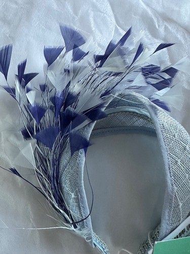 Lisa tan coast fascinator - /,