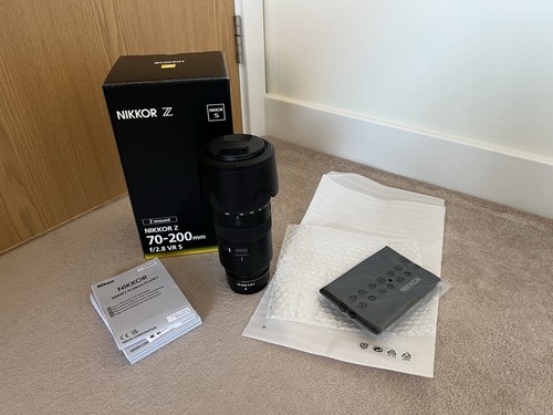 Nikon nikkor 200mm - z, f/2.8