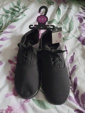Primark BN Black Lace Up
