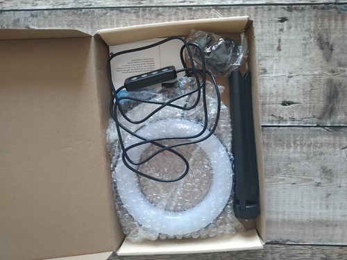 Led ring light - with, tripod
