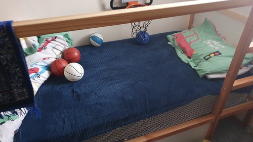 Ikea single bedframe - ikea,