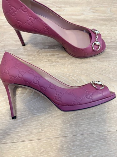 Gucci shoes size - 5.5, new