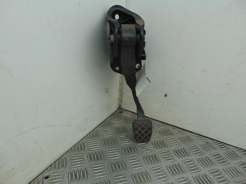 Audi clutch pedal - audi, a3