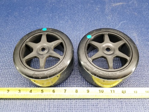 Mcd racing slick - tires, on
