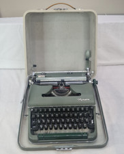 Vintage 1950s Olympia DeLuxe