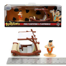 1/32 THE FLINTSTONES FLINTMOBILE WITH FRED FLINTSTONE FIGURE 33382