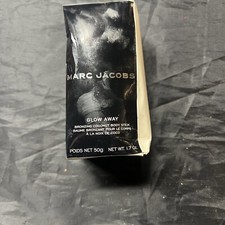 Marc Jacobs Glow Away Bronzing