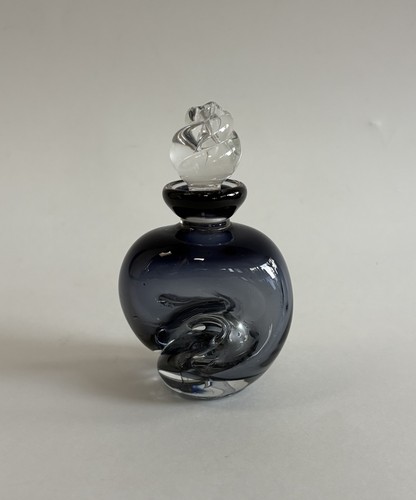 Perfume bottle studio art - perfume,