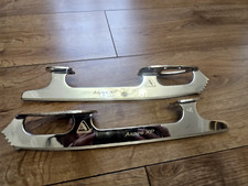 Jackson Ultima Aspire XP Figure Skating Blades – 8 ¾ Used once