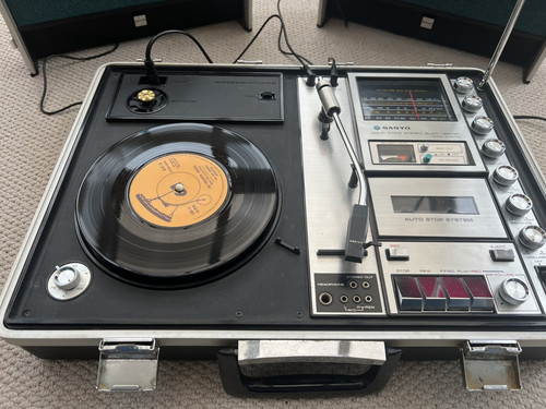 Sanyo 2615n retro 1970s - g-2615n,
