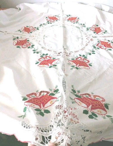 Vintage embroidered linen lace - embroidered,