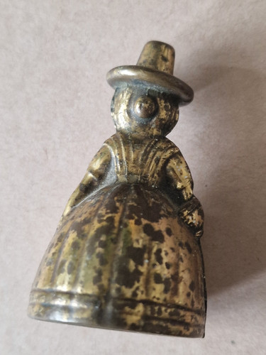Brass welsh lady - brass, mini