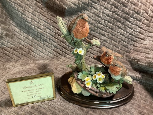 Country artists figurine first - figurine,