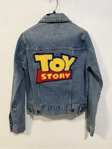 Disney forever toy - forever, story