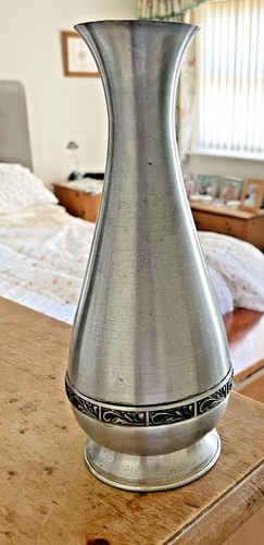 Lovely norwegian pewter vase - lovely,