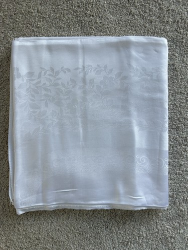 Vintage large white damask - large,