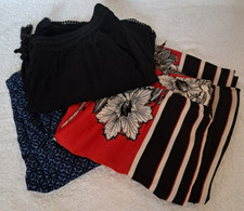 M&S Ladies summer trousers and shorts bundle - Size 14 IDEAL FOR HOLIDAY