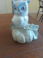 'M. Requena Porcelanas'