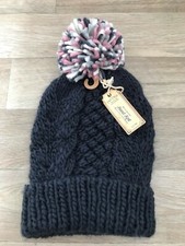 BNWT FATFACE BOBBLE BEANIE HAT