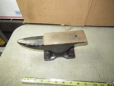 vintage small bench top anvil